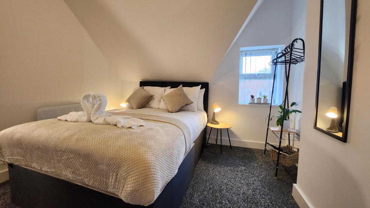 Principality Suites; Three Bed By Promise Cardiff