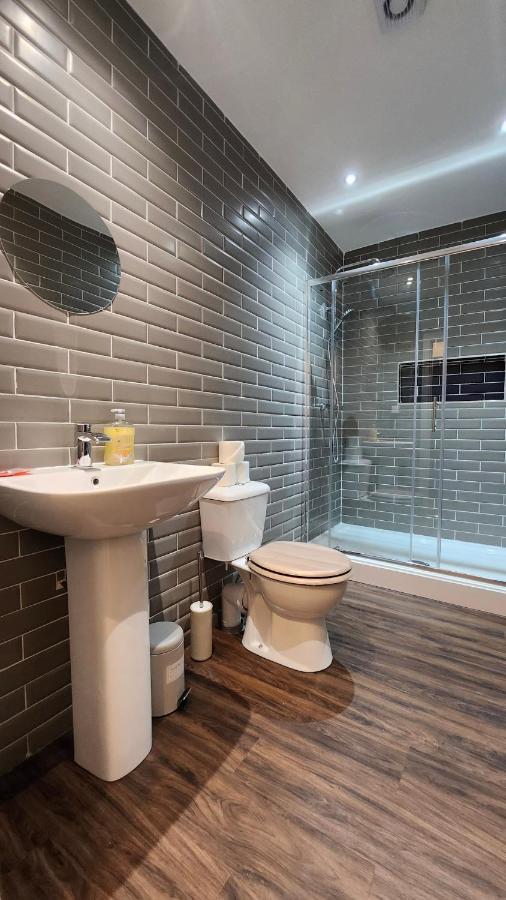 Principality Suites; Three Bed By Promise * Кардифф