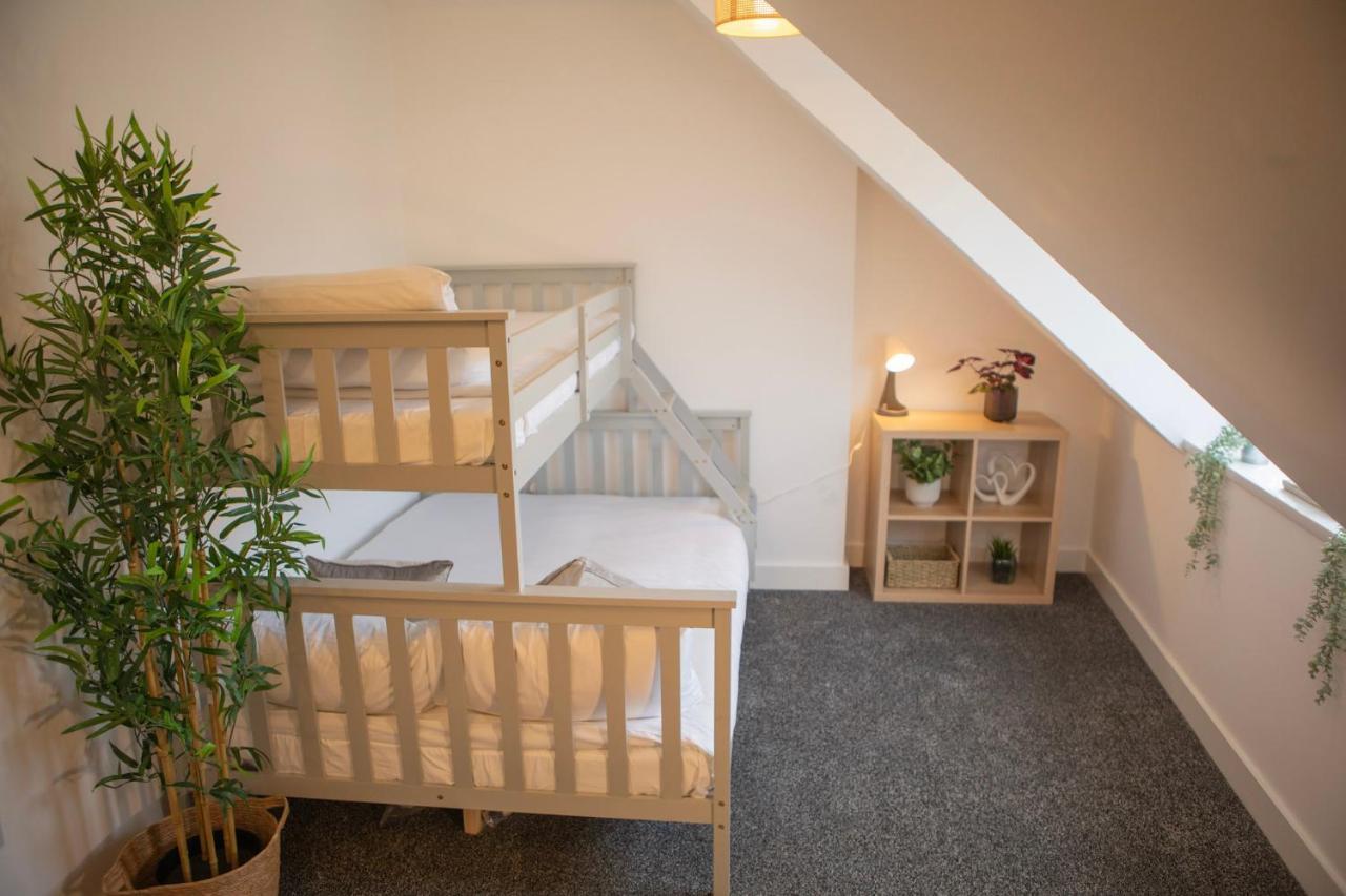 Principality Suites; Three Bed By Promise * Кардифф