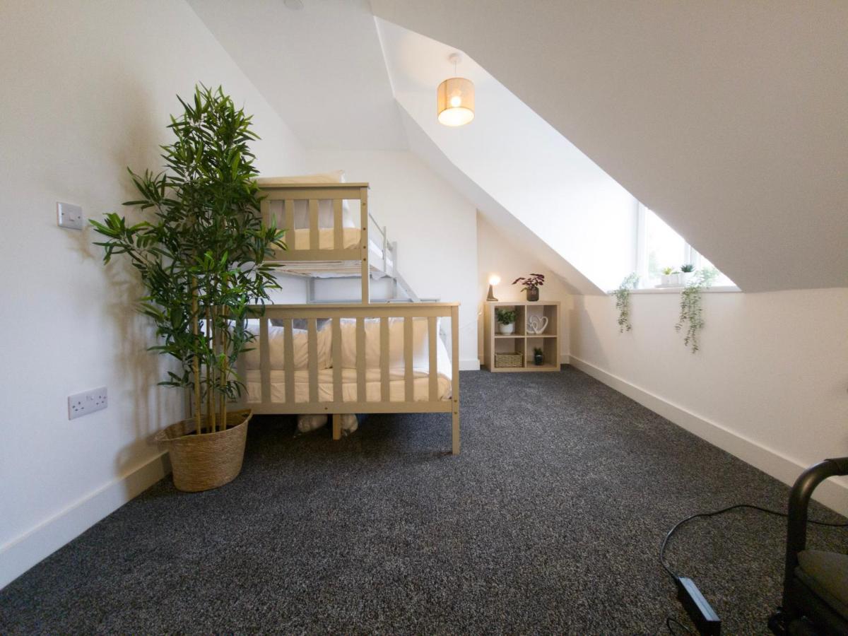 Principality Suites; Three Bed By Promise Кардифф